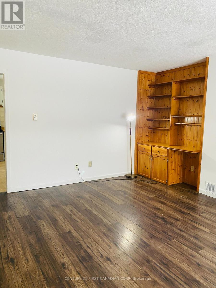242 - 1775 Culver Drive, London East, Ontario  N5V 3H6 - Photo 3 - X12689310