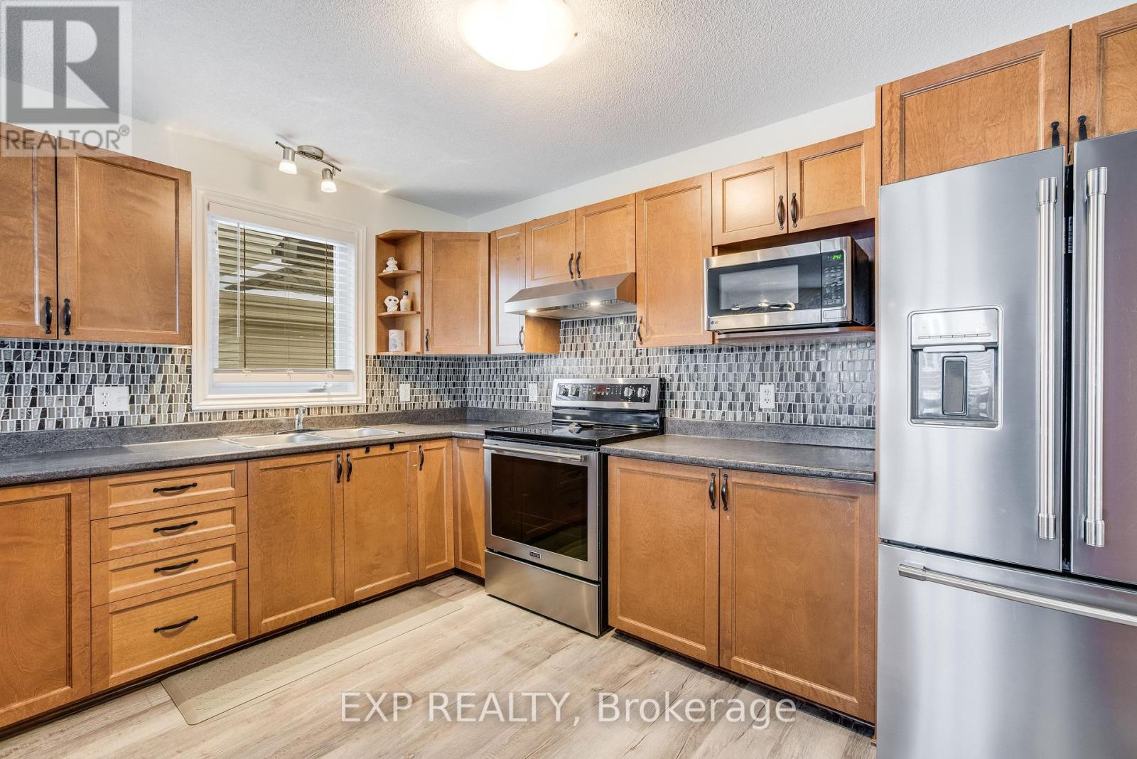 410 Jasper Crescent, Clarence-Rockland, Ontario  K4K 0C9 - Photo 15 - X12689352