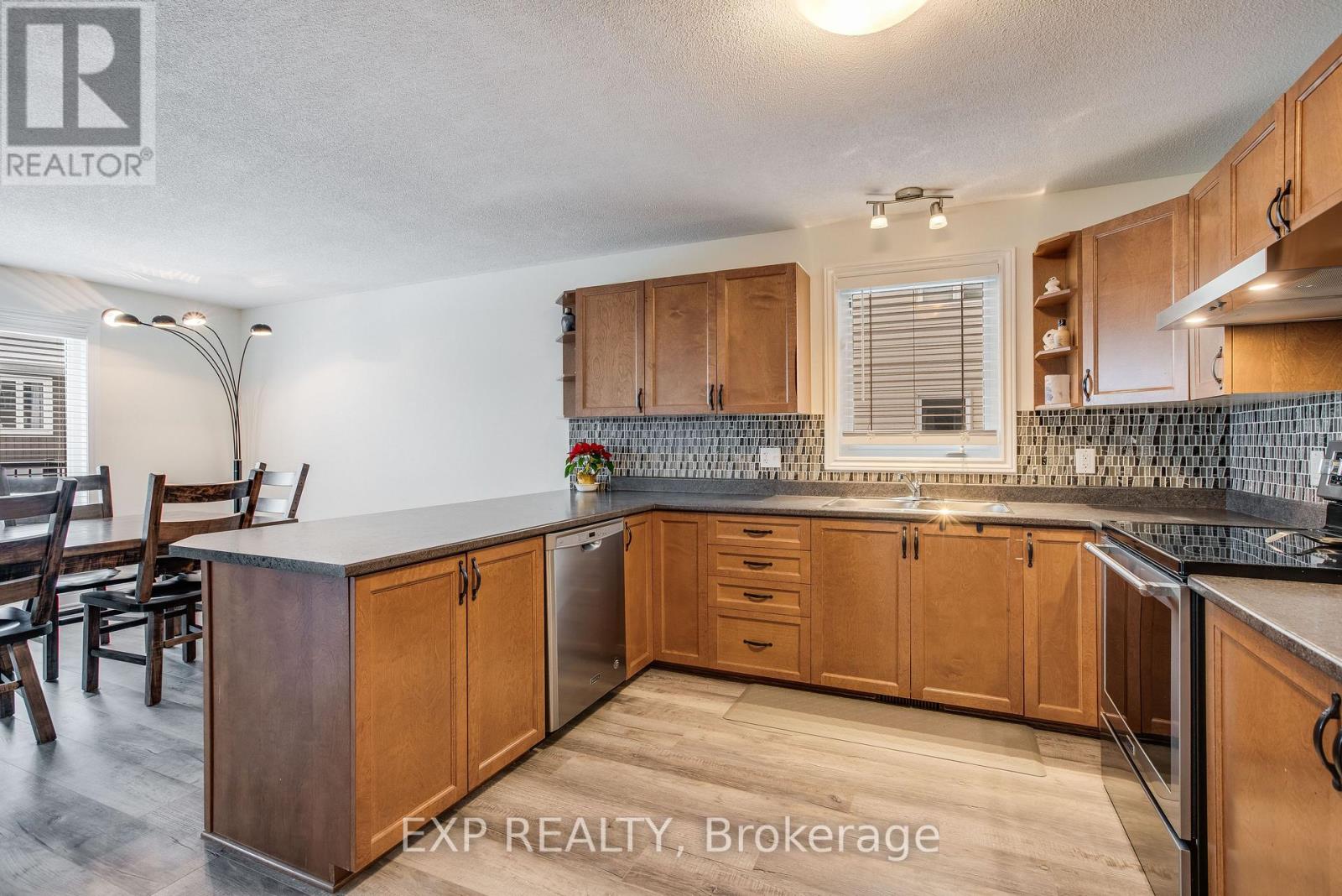 410 Jasper Crescent, Clarence-Rockland, Ontario  K4K 0C9 - Photo 17 - X12689352