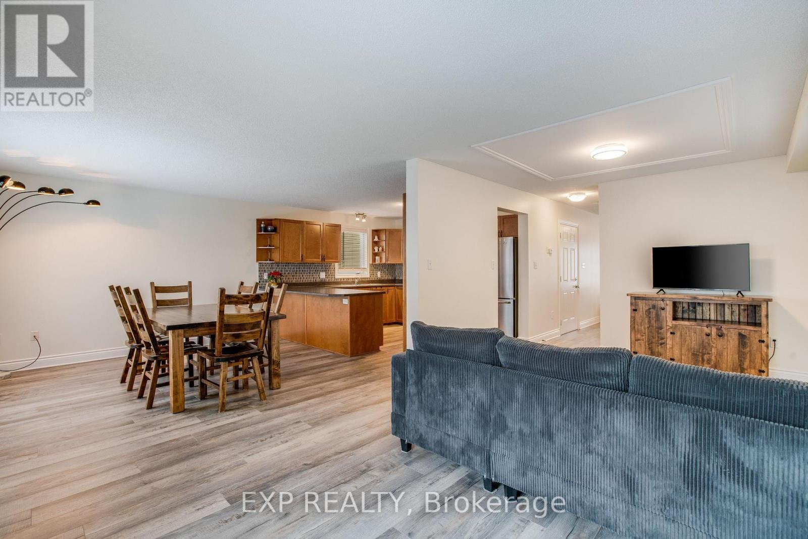 410 Jasper Crescent, Clarence-Rockland, Ontario  K4K 0C9 - Photo 9 - X12689352