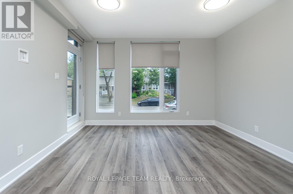 303 - 1295 Summerville Avenue, Ottawa, Ontario  K1Z 8G7 - Photo 5 - X12689354