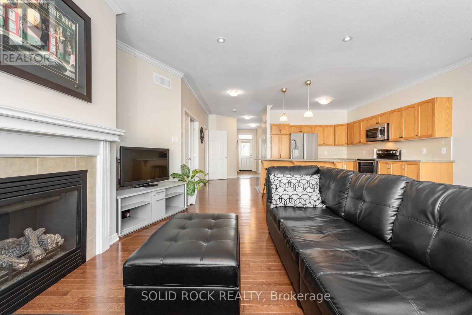 108 Palfrey Way, Ottawa, Ontario  K2V 0A5 - Photo 11 - X12689358