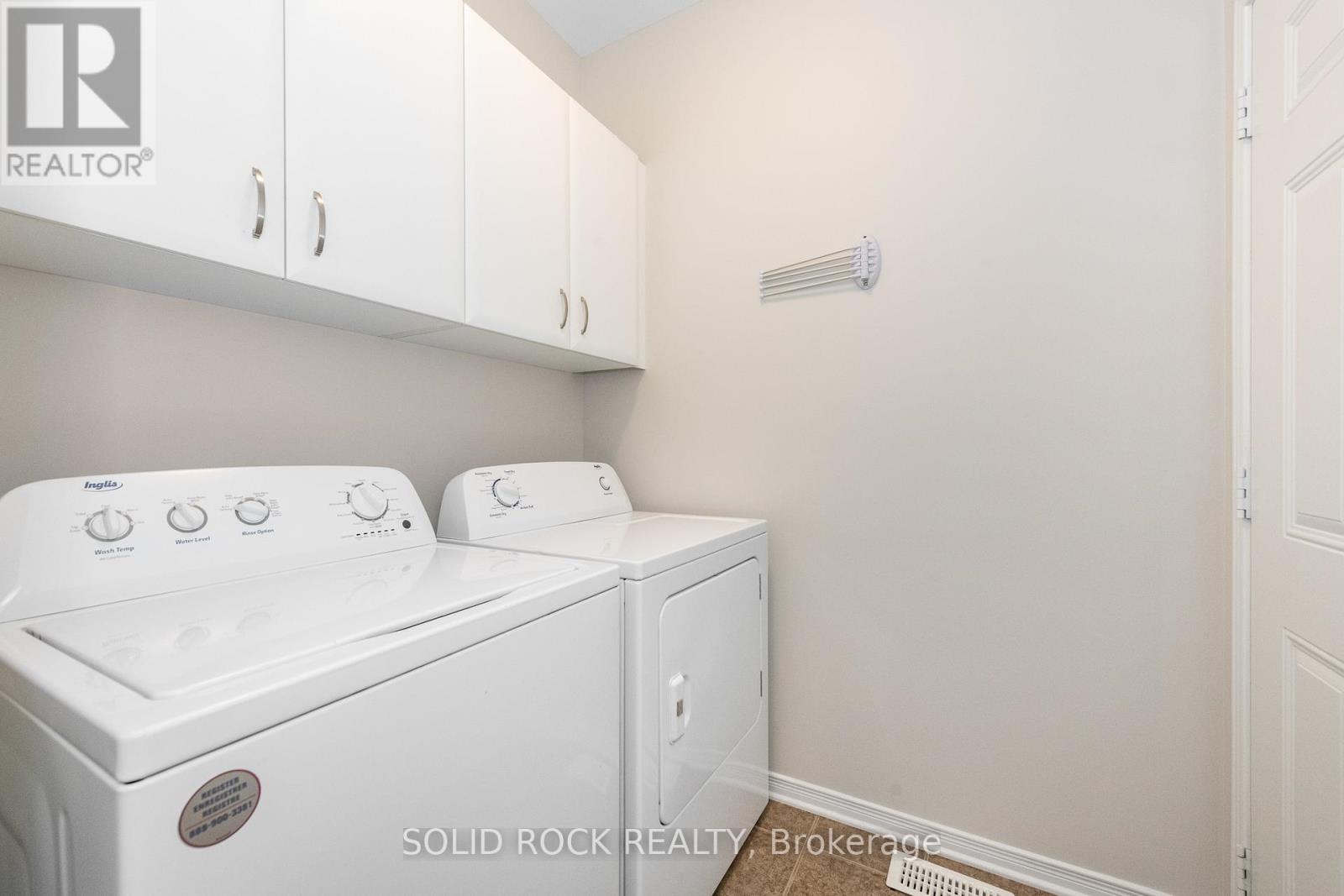 108 Palfrey Way, Ottawa, Ontario  K2V 0A5 - Photo 16 - X12689358