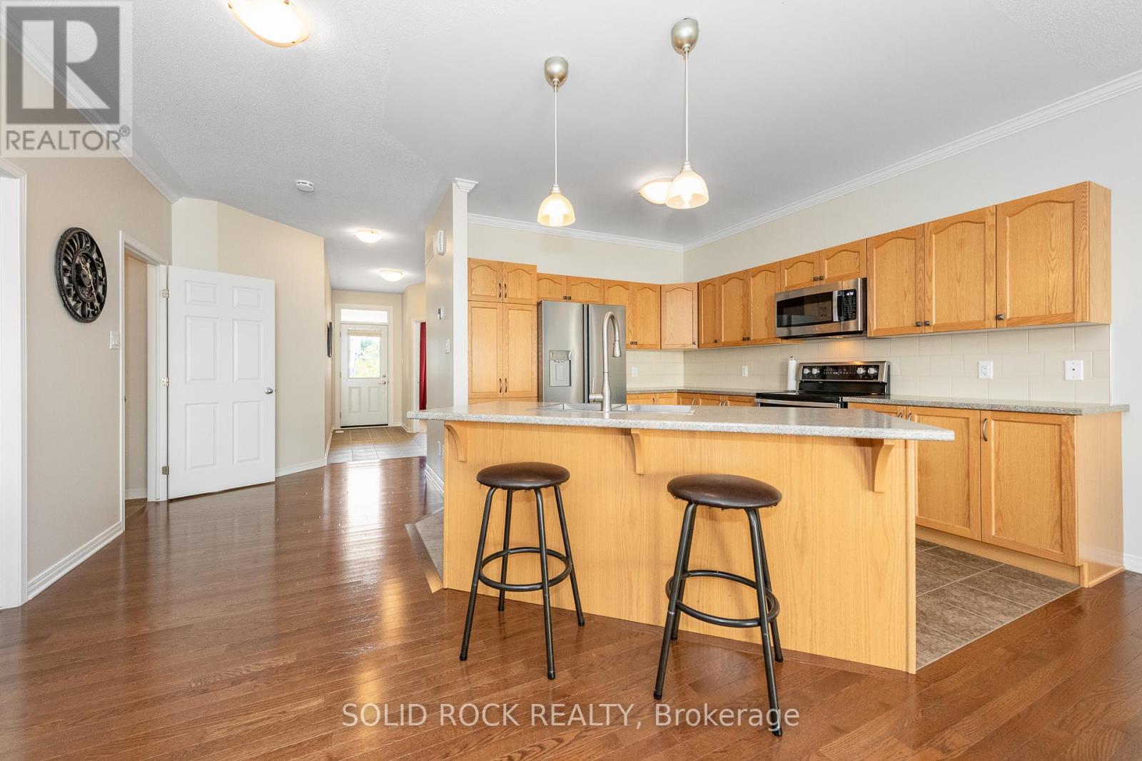 108 Palfrey Way, Ottawa, Ontario  K2V 0A5 - Photo 7 - X12689358