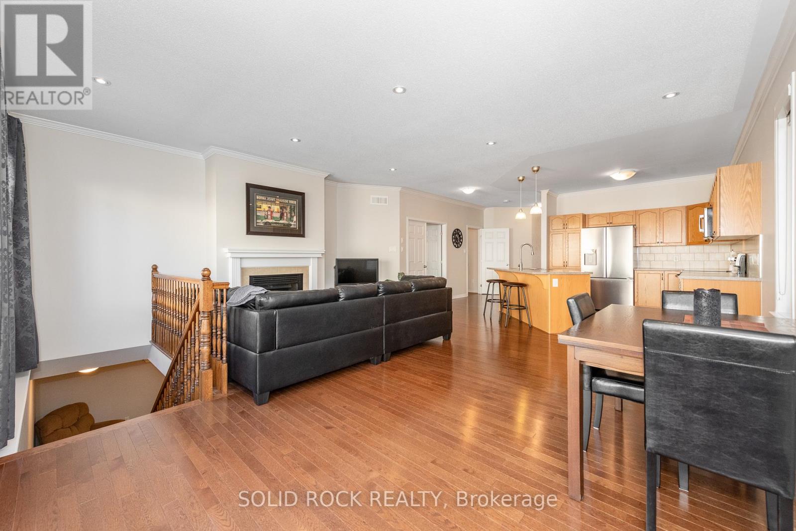 108 Palfrey Way, Ottawa, Ontario  K2V 0A5 - Photo 8 - X12689358