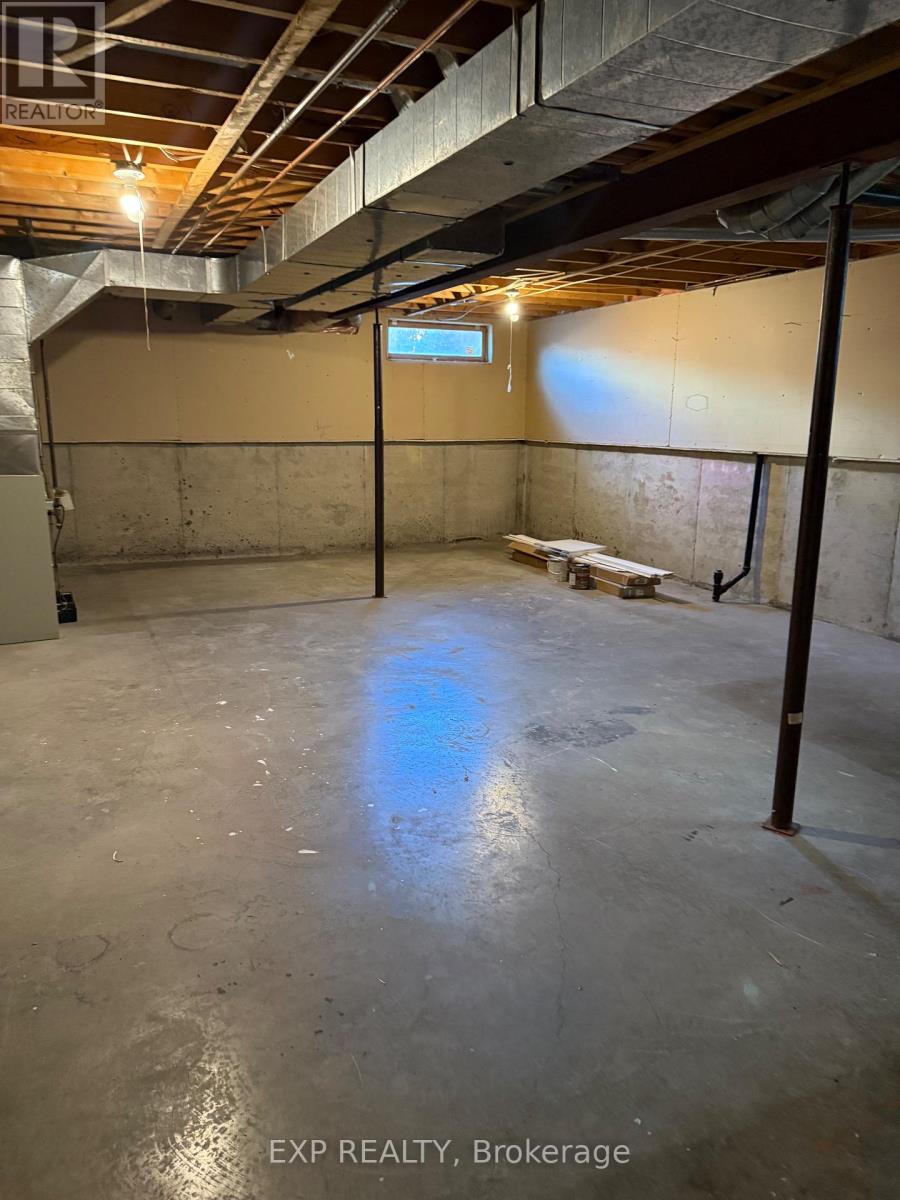 32 Peacock Crescent, Ottawa, Ontario  K2J 3P6 - Photo 28 - X12689446