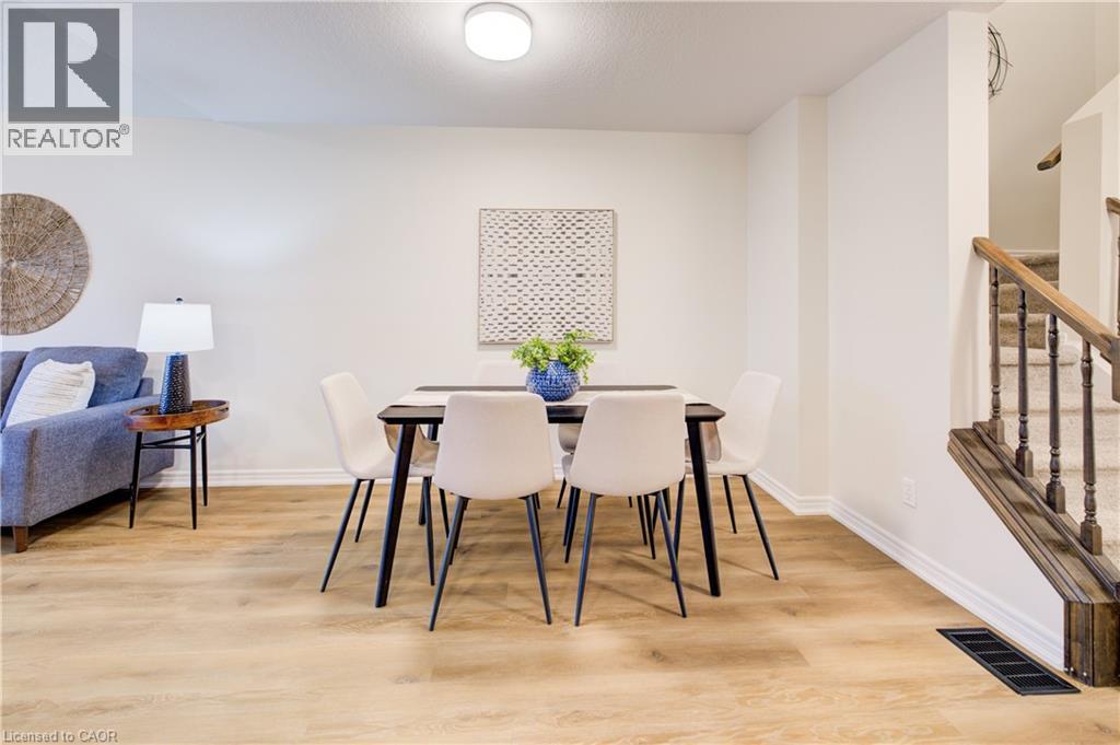 98 Colton Circle, Kitchener, Ontario  N2A 4K4 - Photo 13 - 40797650