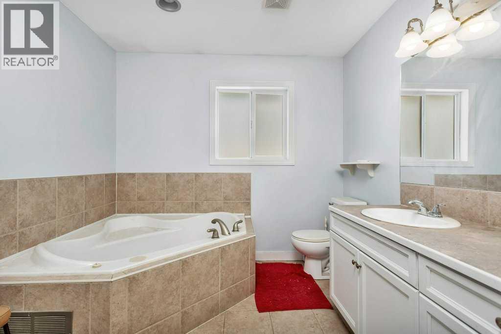 132 Sabre Road, Springbrook, Alberta  T4S 2H7 - Photo 31 - A2278267