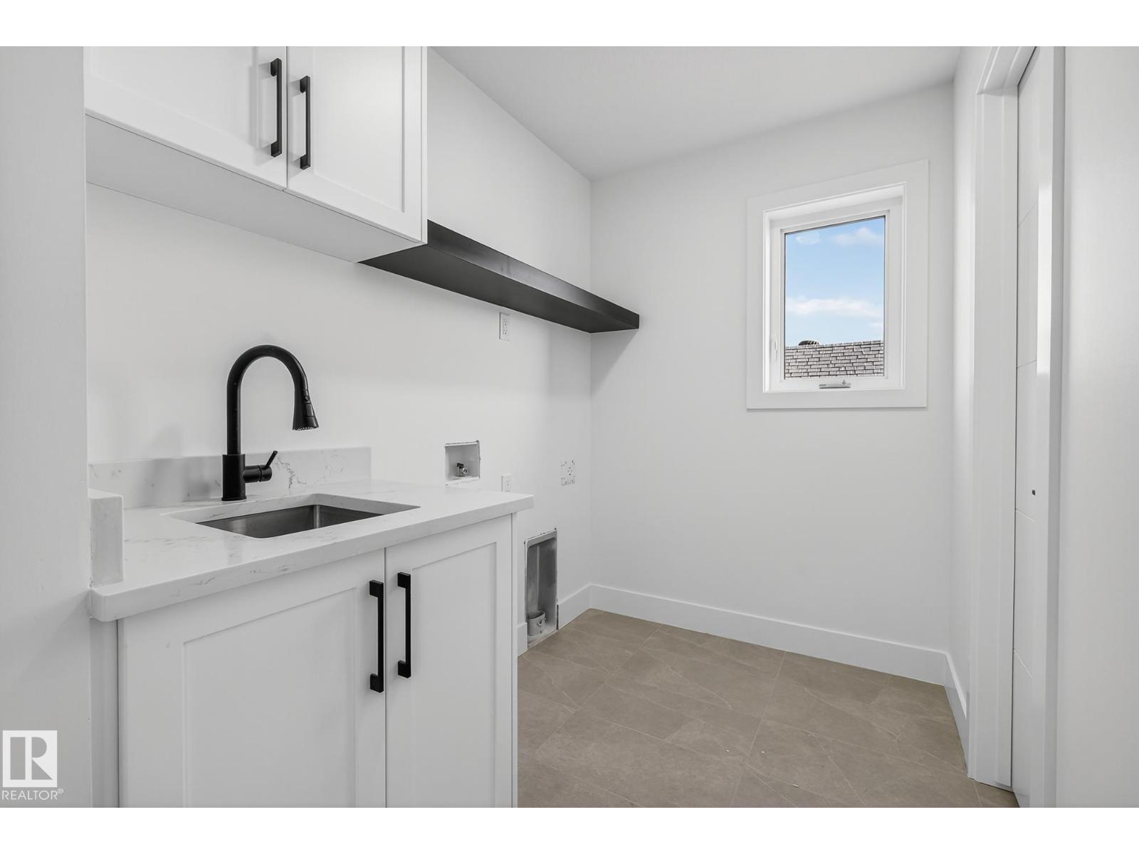 3315 Chickadee Dr Nw, Edmonton, Alberta  T5S 0V6 - Photo 25 - E4469814