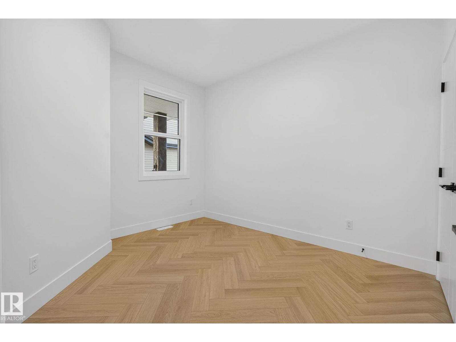 3315 Chickadee Dr Nw, Edmonton, Alberta  T5S 0V6 - Photo 5 - E4469814