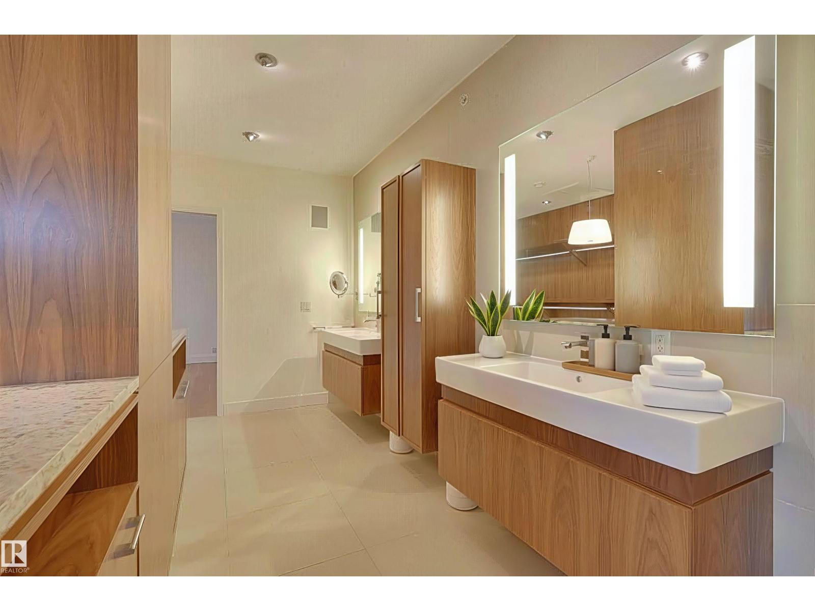 28 Riverside Cr Nw, Edmonton, Alberta  T5N 3M5 - Photo 40 - E4469816