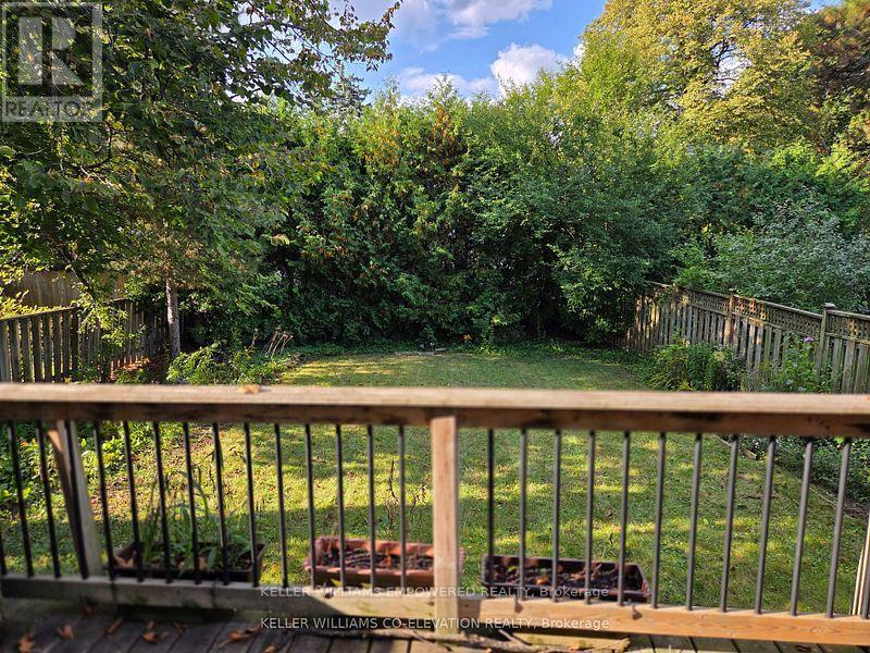 36 Danville Drive, Toronto, Ontario  M2P 1J1 - Photo 10 - C12689334