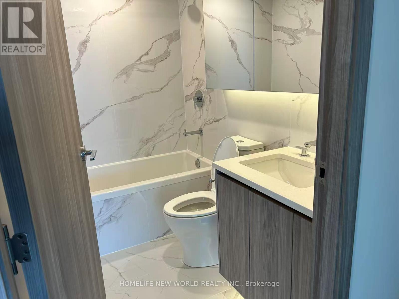 7201 - 3 Concord City Place Way, Toronto, Ontario  M5V 0X4 - Photo 23 - C12689368