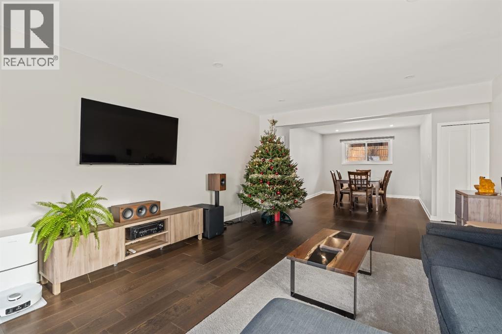 20 Calandar Road Nw, Calgary, Alberta  T2L 0P6 - Photo 7 - A2276854