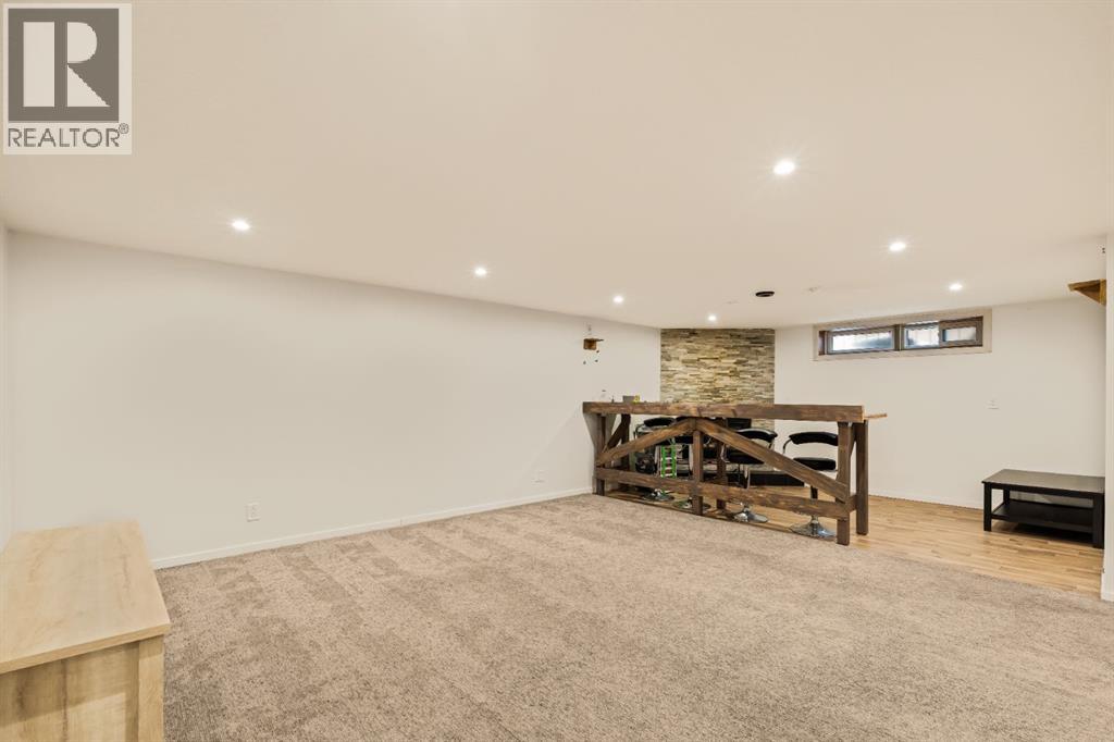 20 Calandar Road Nw, Calgary, Alberta  T2L 0P6 - Photo 23 - A2276854