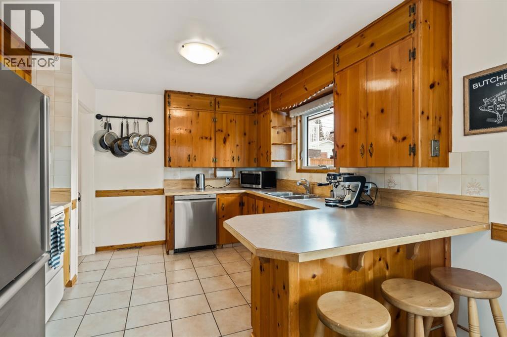 20 Calandar Road Nw, Calgary, Alberta  T2L 0P6 - Photo 17 - A2276854