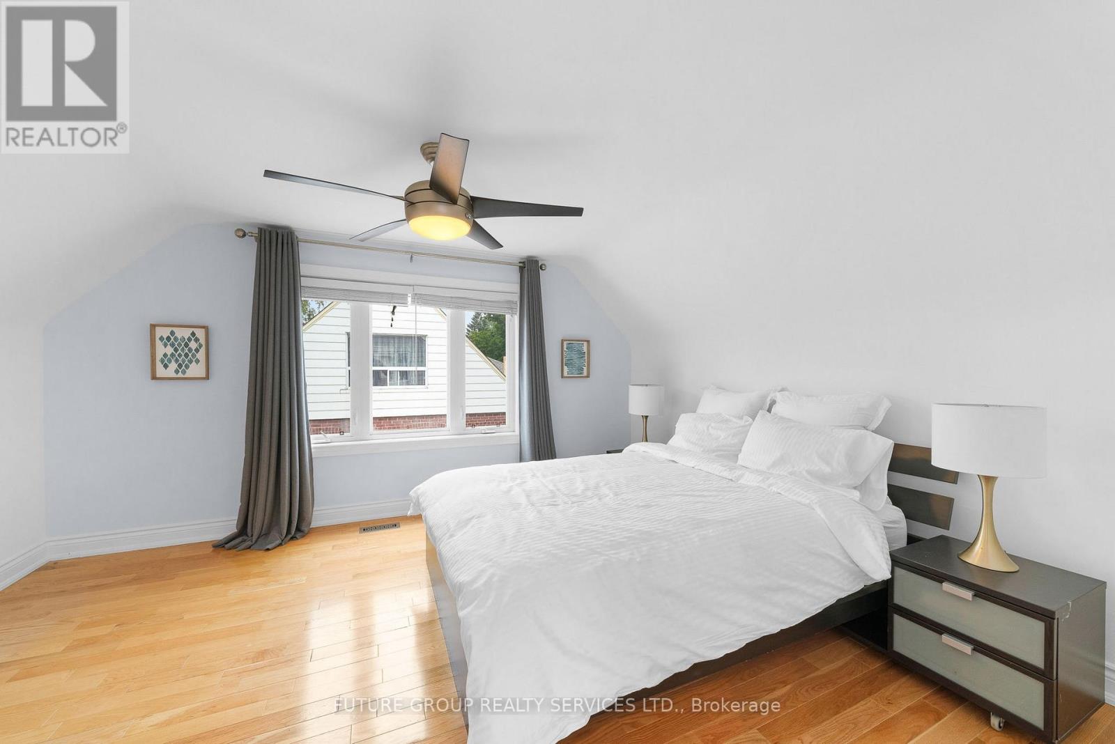 16 Bergen Upper Avenue, Toronto, Ontario  M1P 1R9 - Photo 13 - E12689450