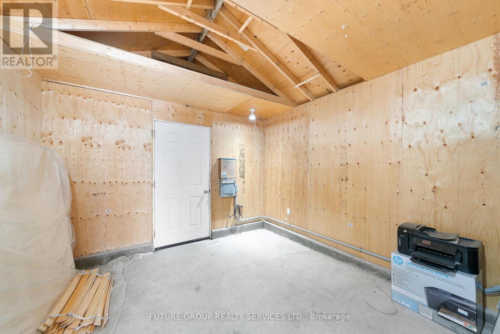 16 Bergen Upper Avenue, Toronto, Ontario  M1P 1R9 - Photo 18 - E12689450