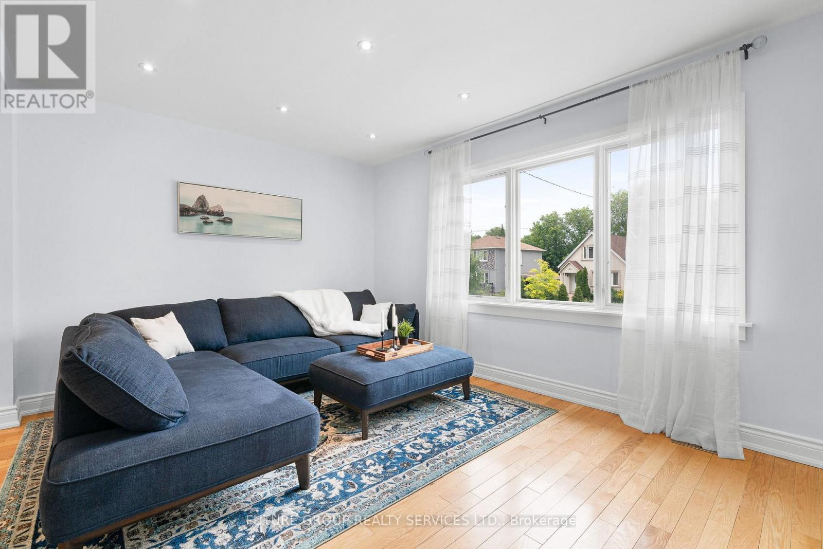 16 Bergen Upper Avenue, Toronto, Ontario  M1P 1R9 - Photo 7 - E12689450