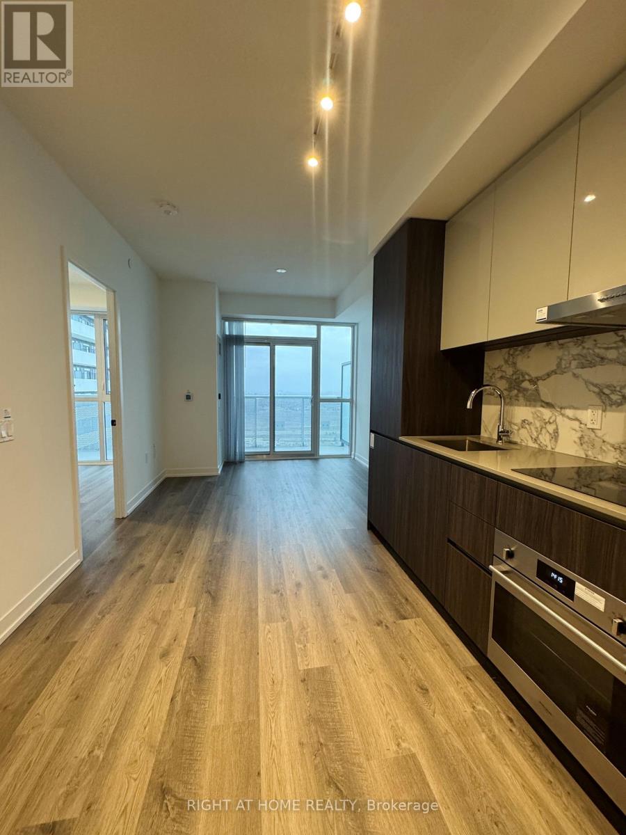 3810 - 8 Interchange Way, Vaughan, Ontario  L4K 0R2 - Photo 20 - N12689302