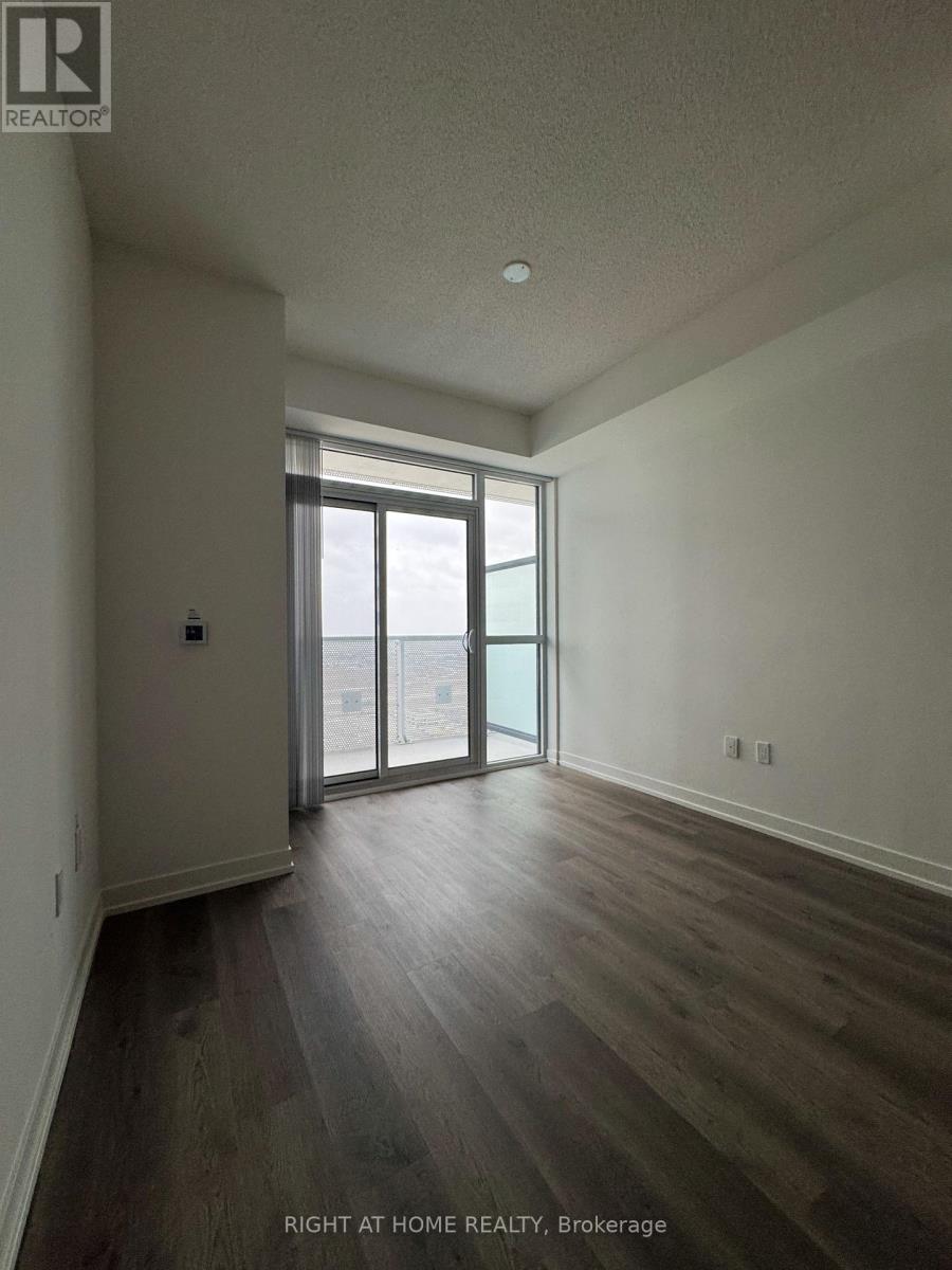 3810 - 8 Interchange Way, Vaughan, Ontario  L4K 0R2 - Photo 23 - N12689302