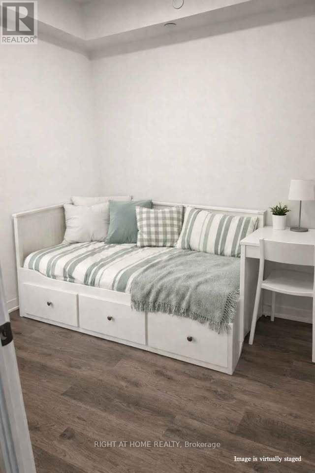 3810 - 8 Interchange Way, Vaughan, Ontario  L4K 0R2 - Photo 5 - N12689302