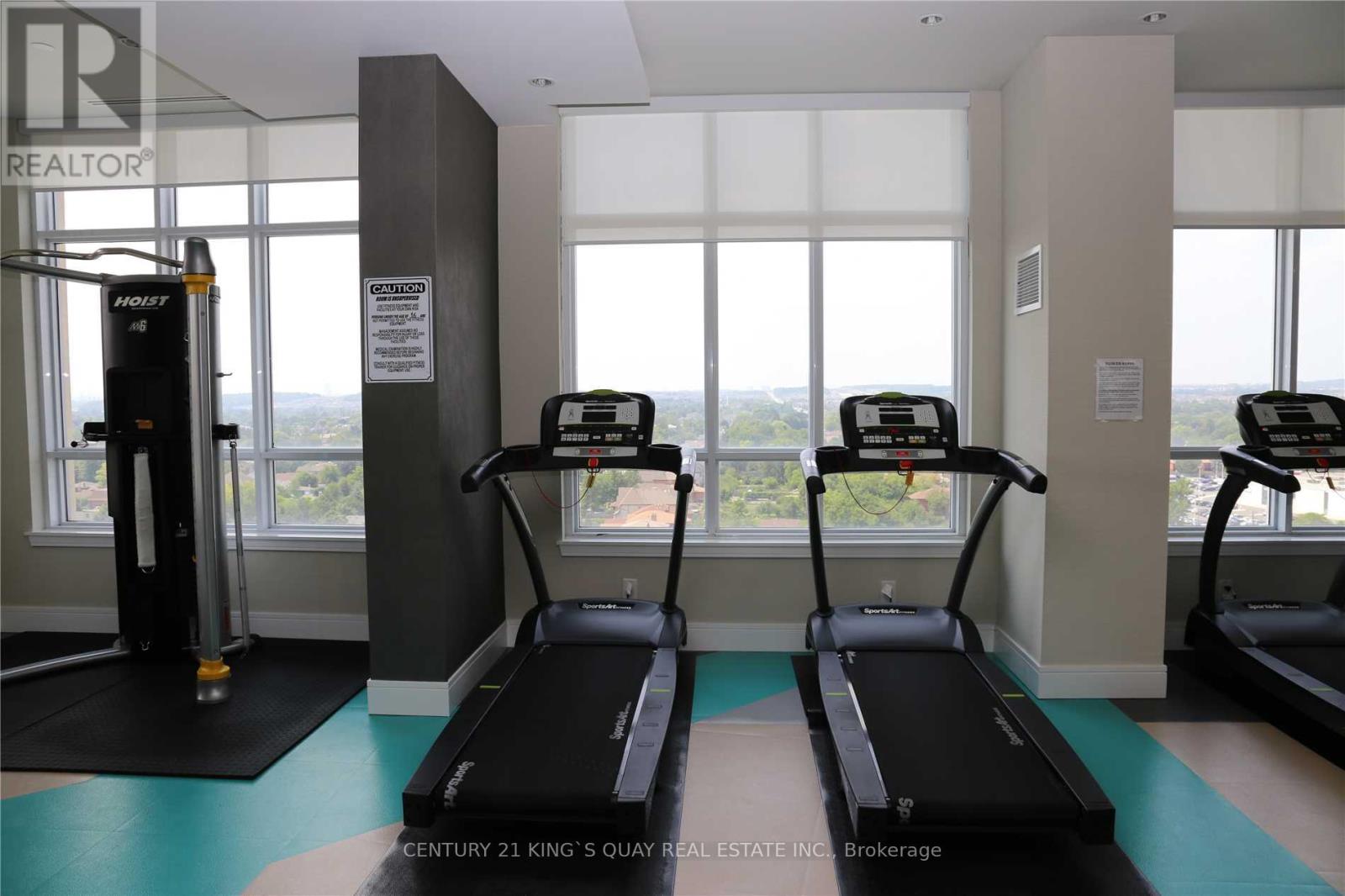 911 - 9205 Yonge Street, Richmond Hill, Ontario  L4C 1V5 - Photo 2 - N12689332