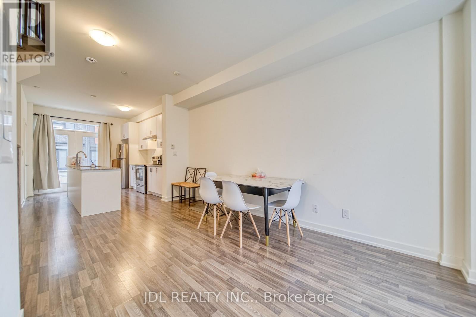 118 - 370d Red Maple Road, Richmond Hill, Ontario  L4C 5T4 - Photo 5 - N12689430