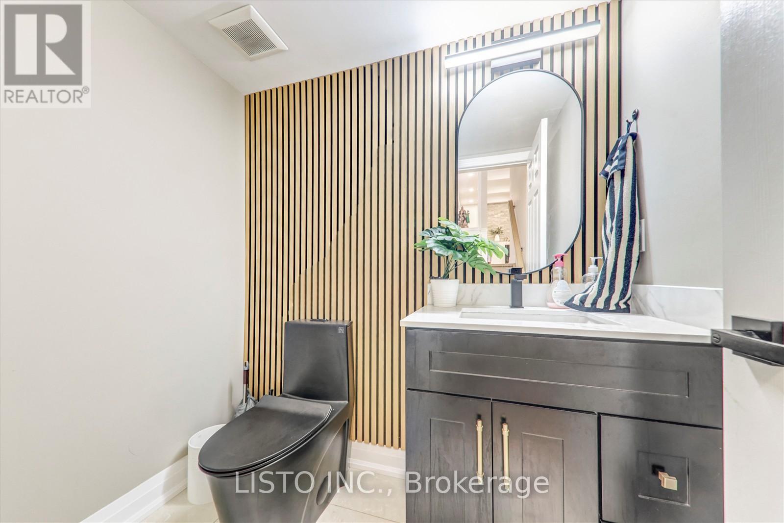 65 Warbler Circle, Toronto, Ontario  M1X 1V5 - Photo 20 - E12689350