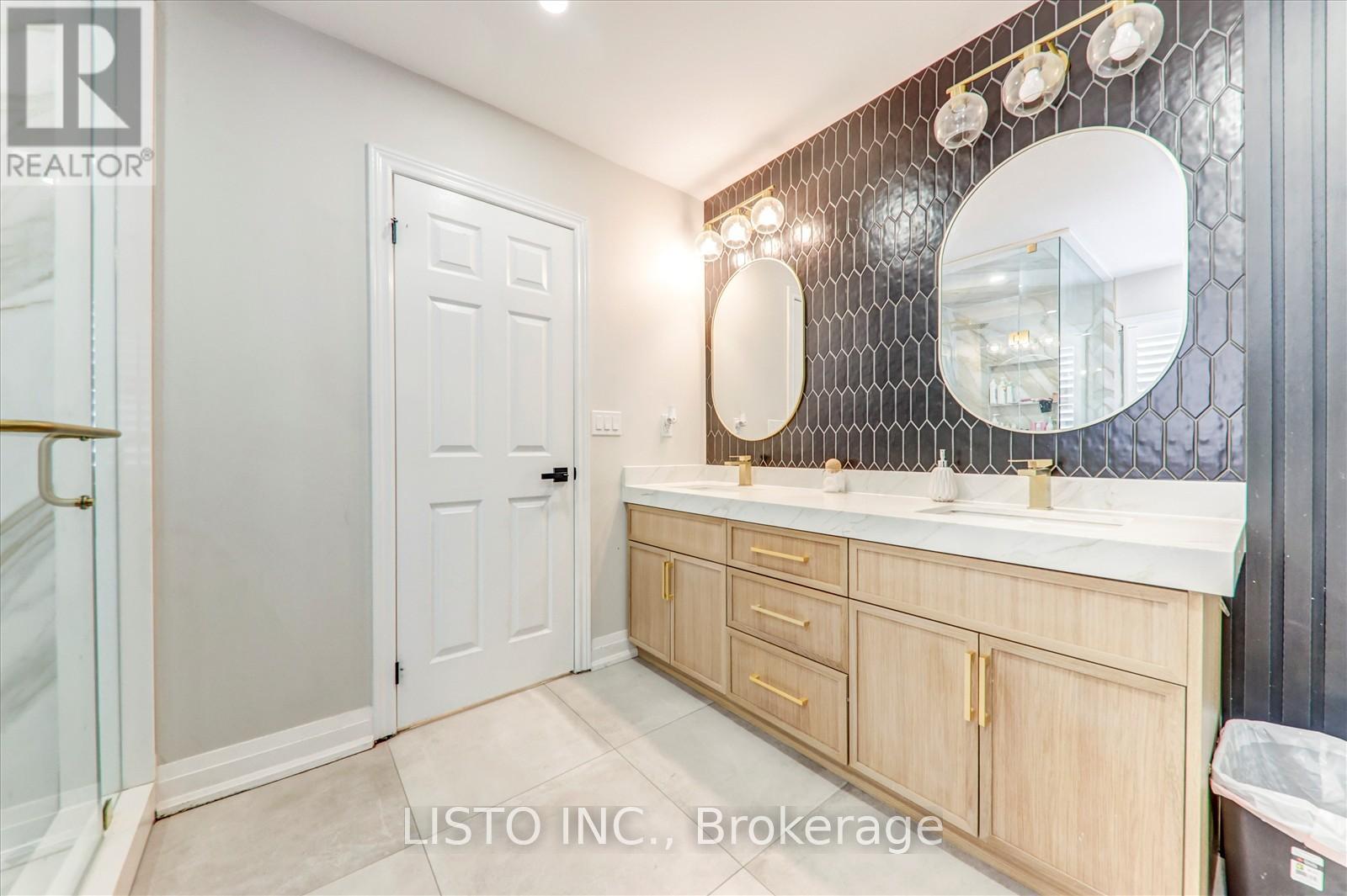 65 Warbler Circle, Toronto, Ontario  M1X 1V5 - Photo 25 - E12689350