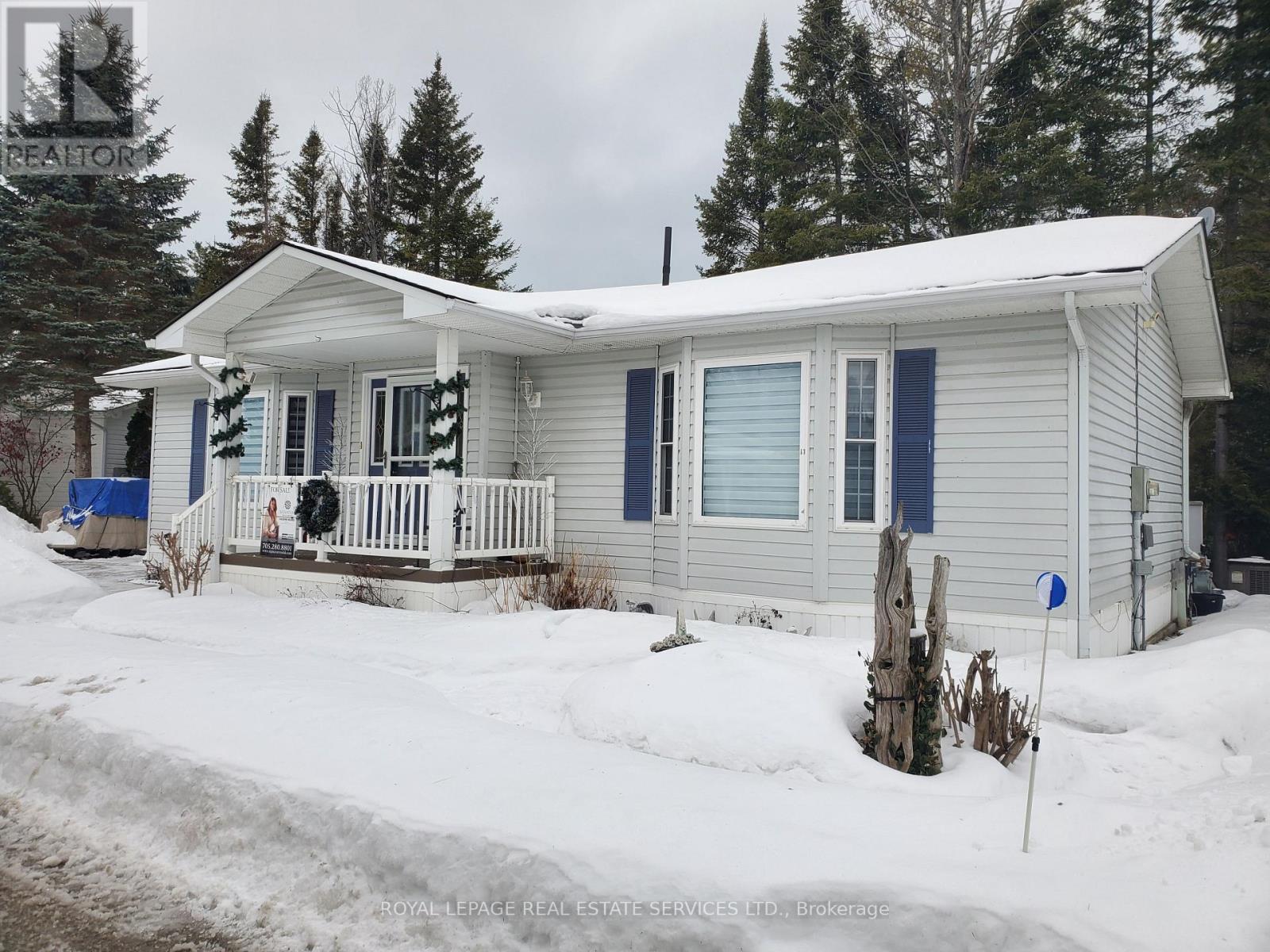 24 Topaz Street, Wasaga Beach, Ontario  L9Z 1X7 - Photo 30 - S12580524