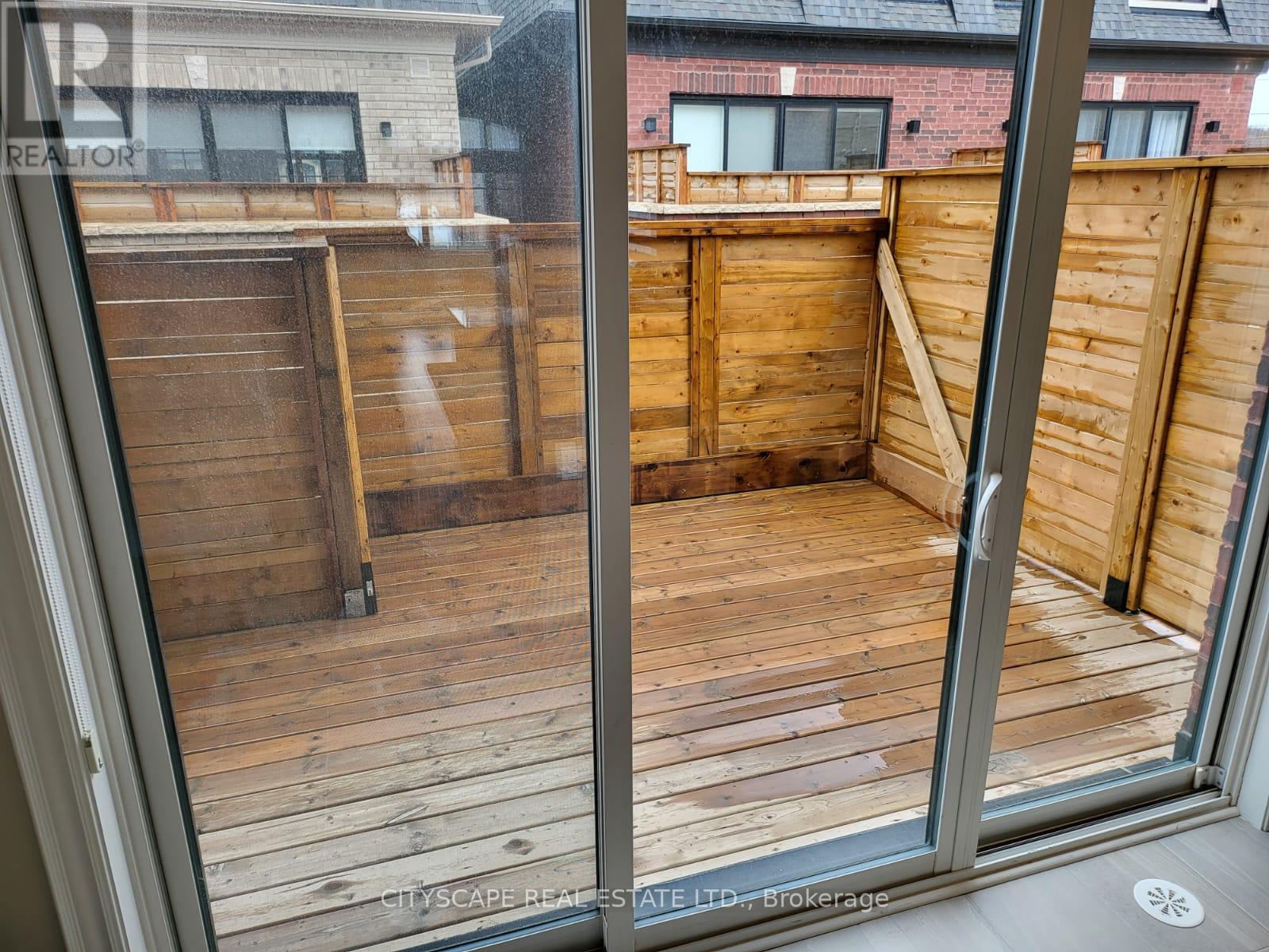 34 - 20 Lunar Crescent, Mississauga, Ontario  L5M 2R5 - Photo 10 - W12689340