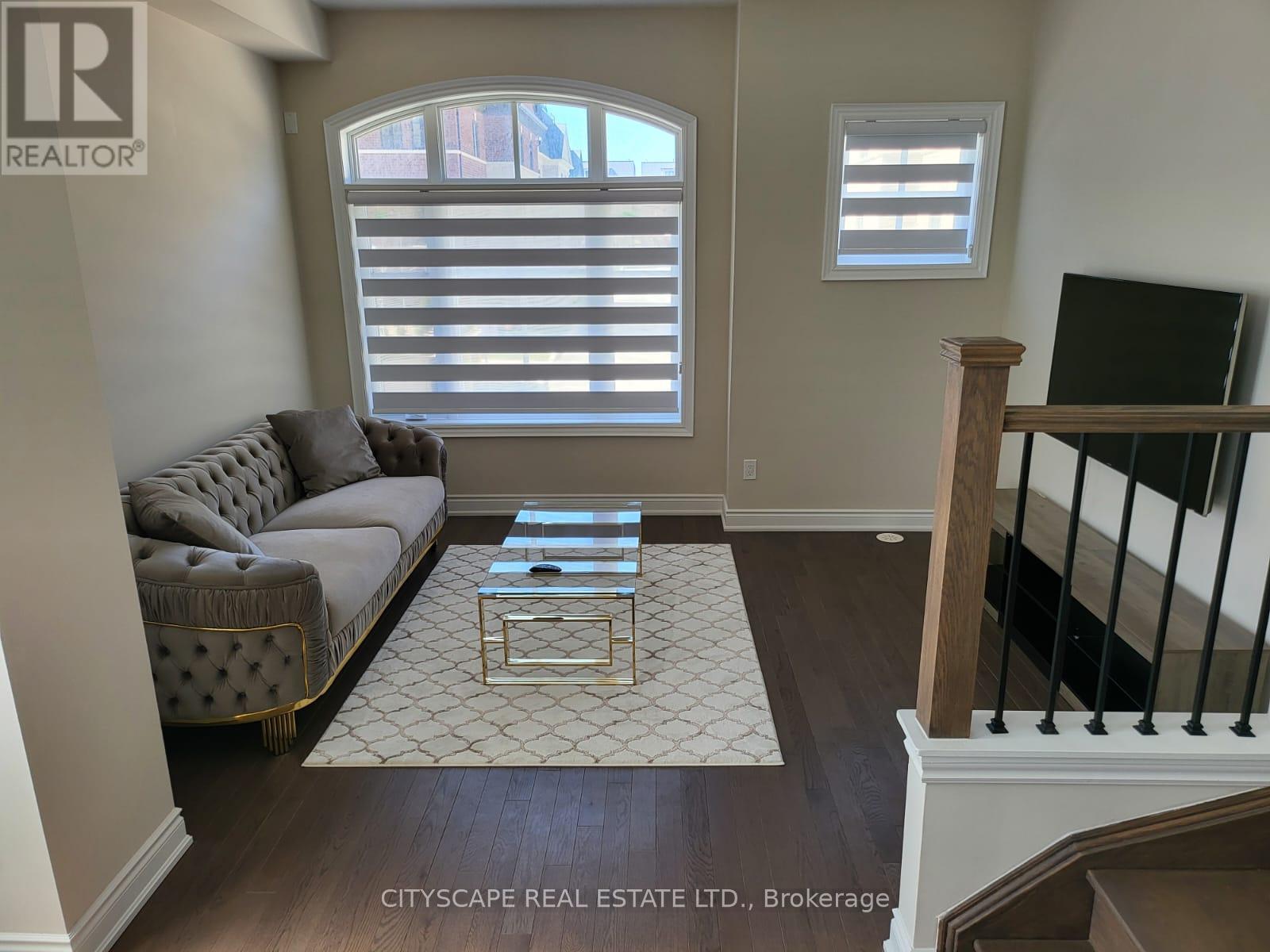 34 - 20 Lunar Crescent, Mississauga, Ontario  L5M 2R5 - Photo 6 - W12689340