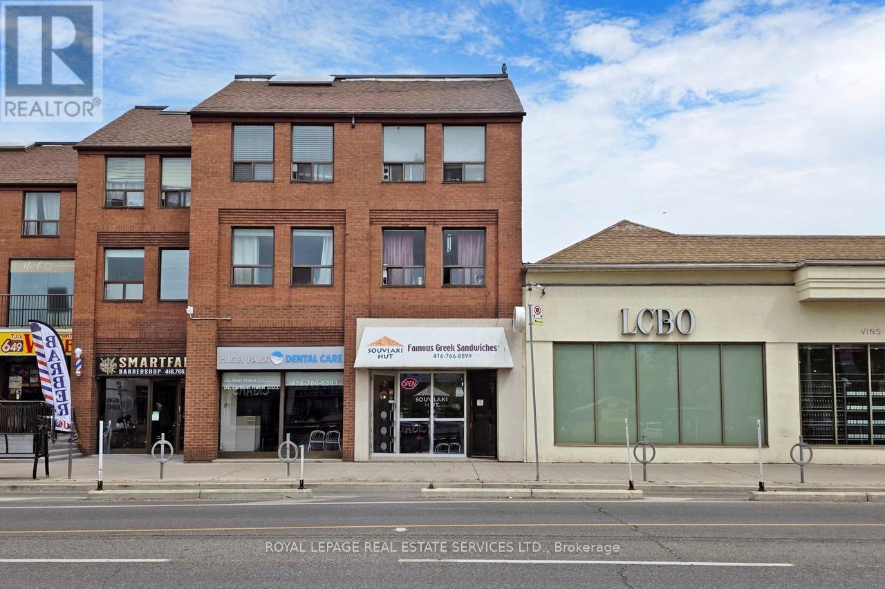 2184 BLOOR STREET W, Toronto, Ontario