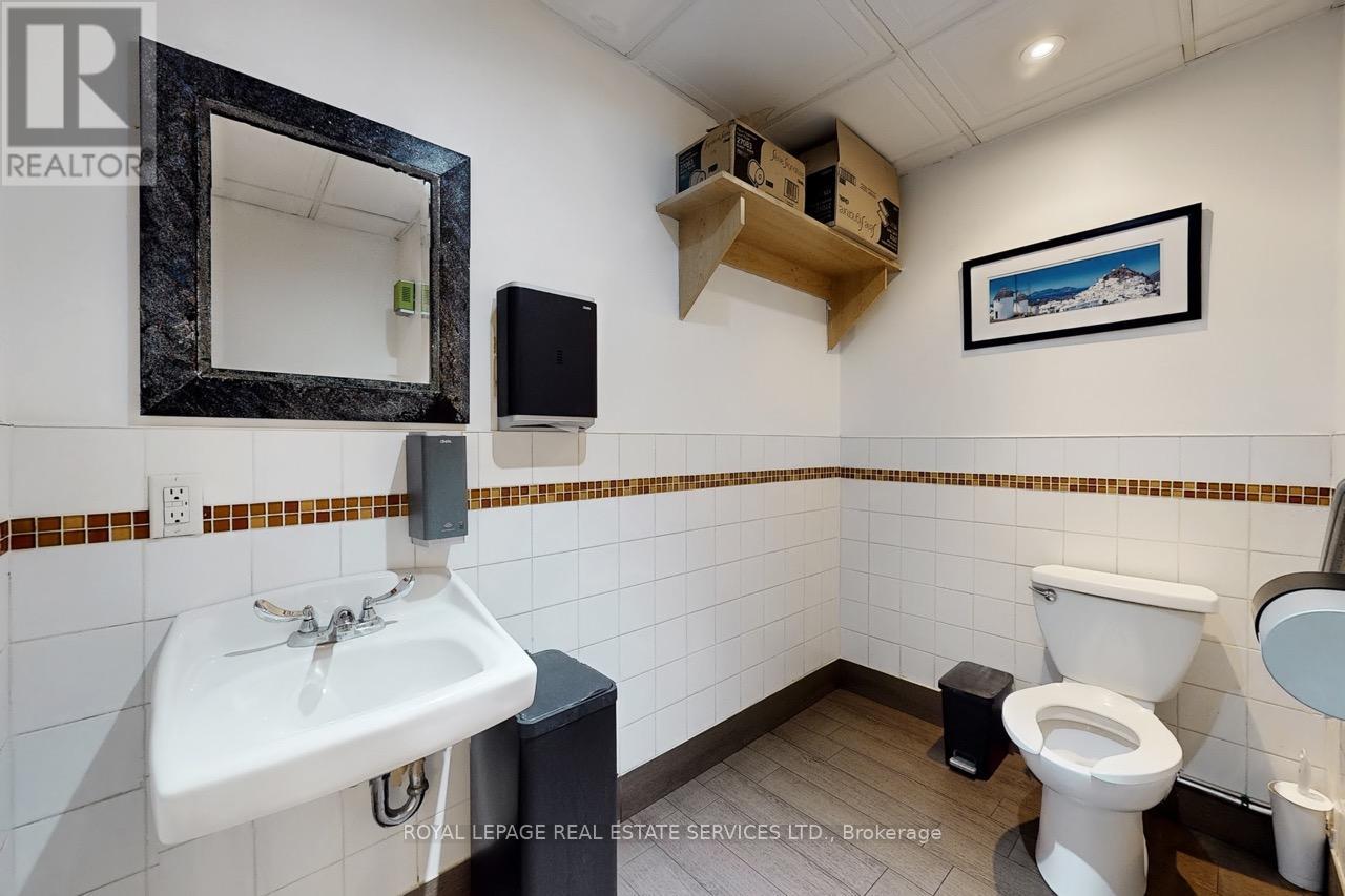 2184 Bloor Street W, Toronto, Ontario  M6S 1N3 - Photo 29 - W12689428