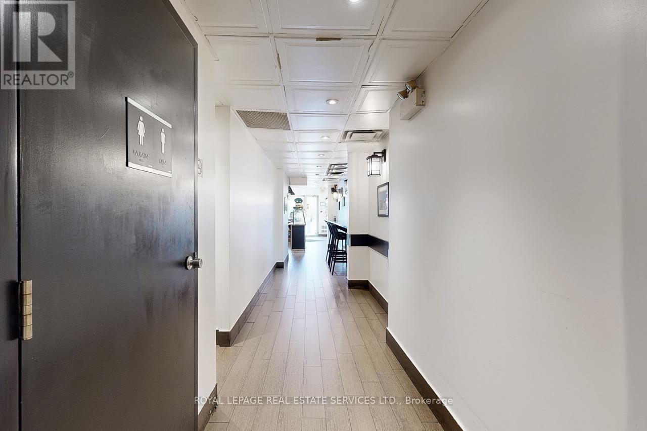 2184 Bloor Street W, Toronto, Ontario  M6S 1N3 - Photo 30 - W12689428