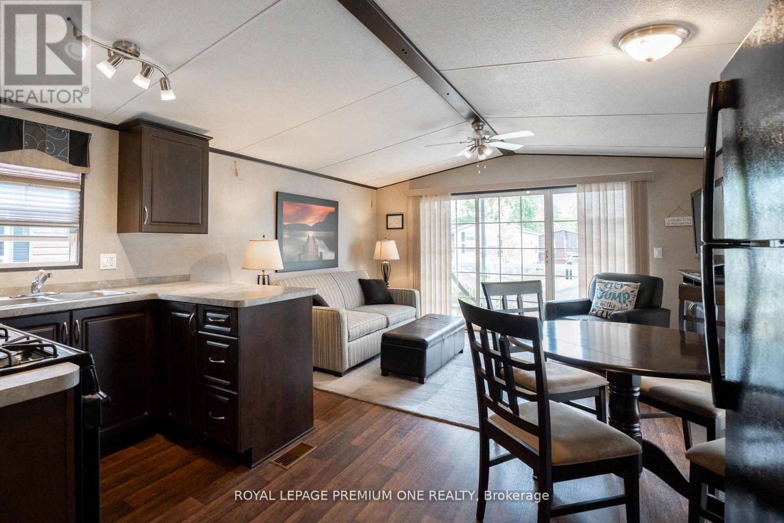 254 - 1501 Line 8 Road, Niagara-On-The-Lake, Ontario  L0S 1J0 - Photo 10 - X12689314