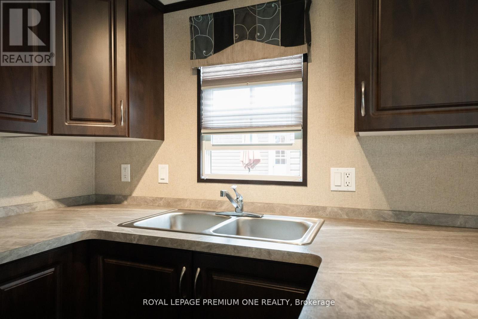 254 - 1501 Line 8 Road, Niagara-On-The-Lake, Ontario  L0S 1J0 - Photo 8 - X12689314