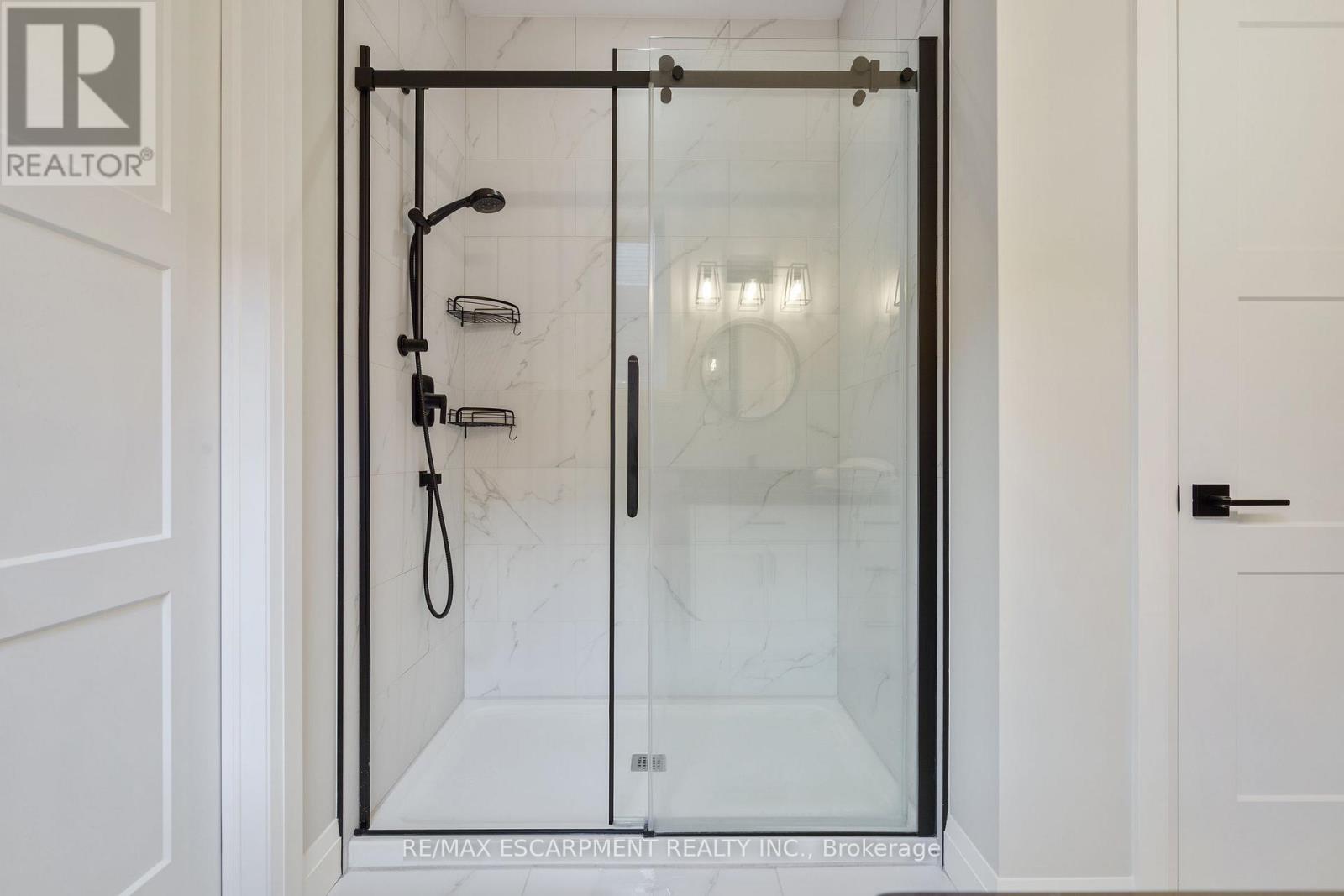 191 Lafayette Street E, Haldimand, Ontario  N0A 1J0 - Photo 16 - X12689346