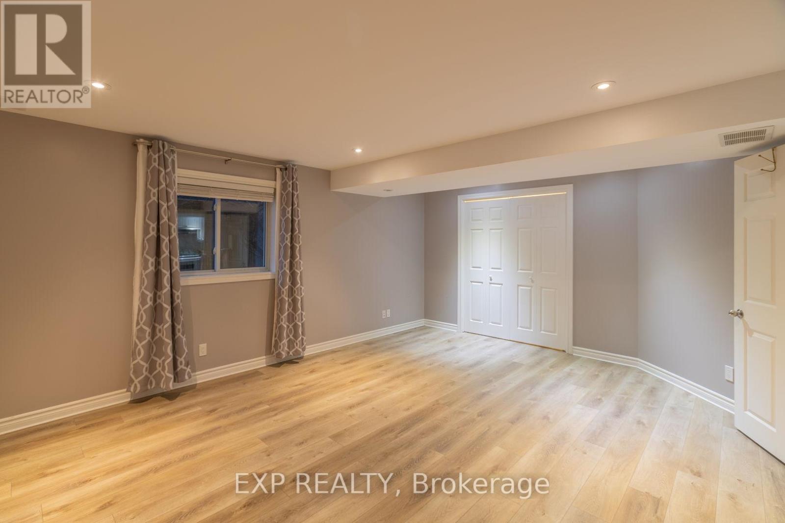 35 Hummingbird Lane, St. Thomas, Ontario  N5R 6L8 - Photo 10 - X12689386