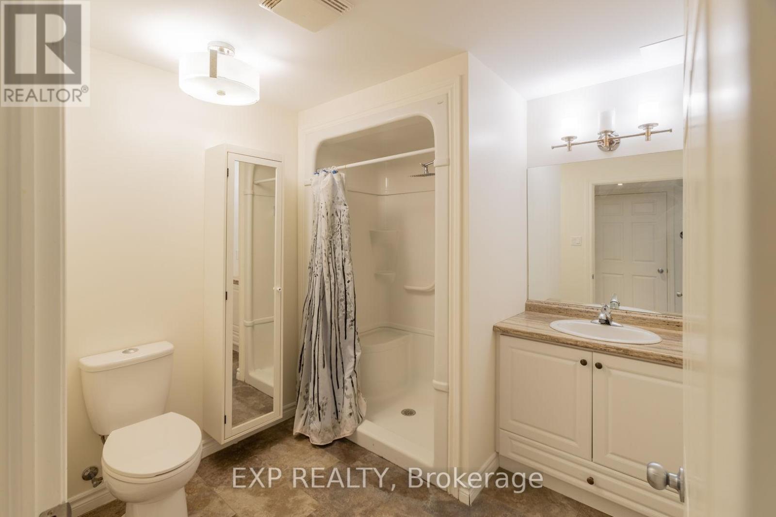 35 Hummingbird Lane, St. Thomas, Ontario  N5R 6L8 - Photo 11 - X12689386