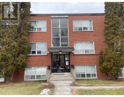 211 - 37 MERICOURT ROAD, Hamilton, Ontario