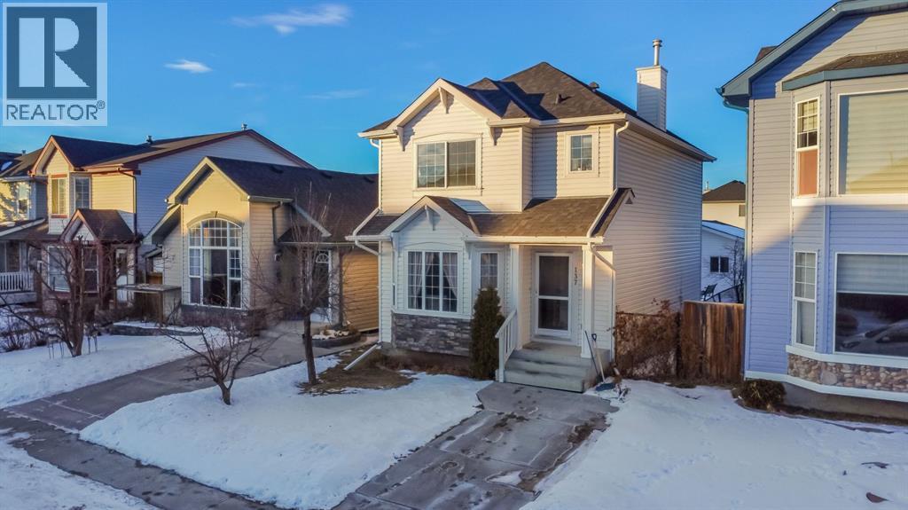 137 Taravista Crescent Ne, Calgary, Alberta  T3J 4N8 - Photo 2 - A2278191