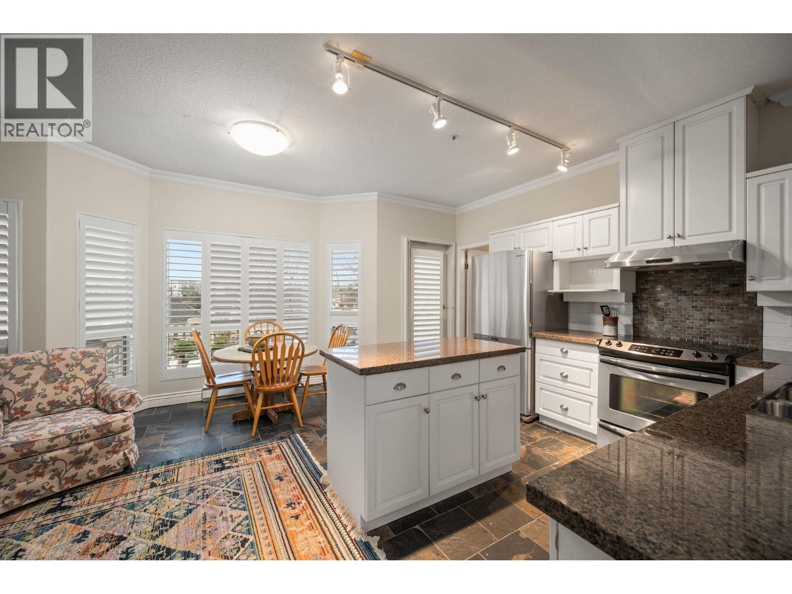 401s 1100 56 Street, Delta, British Columbia V4L 2N2 - Photo 16 - R3078533