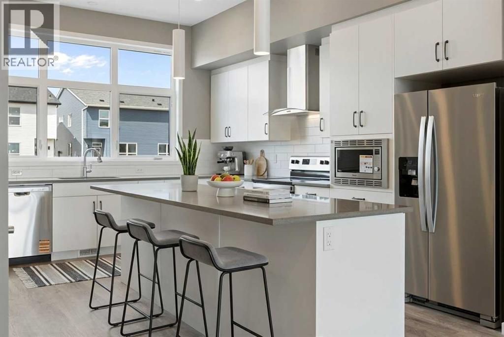 415 Hotchkiss Manor Se, Calgary, Alberta  T3S 0N3 - Photo 4 - A2258581