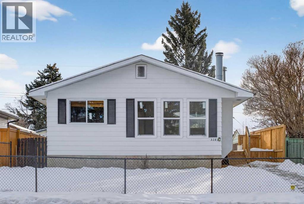 3283 Dover Ridge Drive Se, Calgary, Alberta  T2B 2A8 - Photo 1 - A2278584