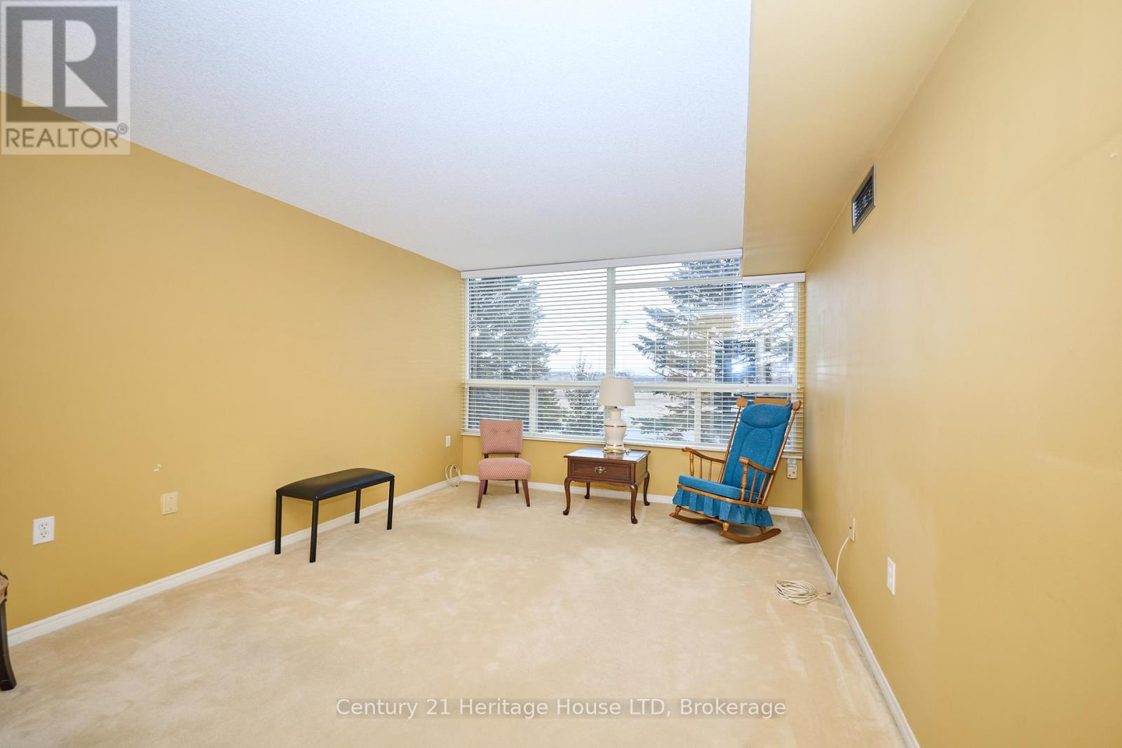 307 - 5100 Dorchester Road, Niagara Falls, Ontario  L2E 7H4 - Photo 14 - X12689504