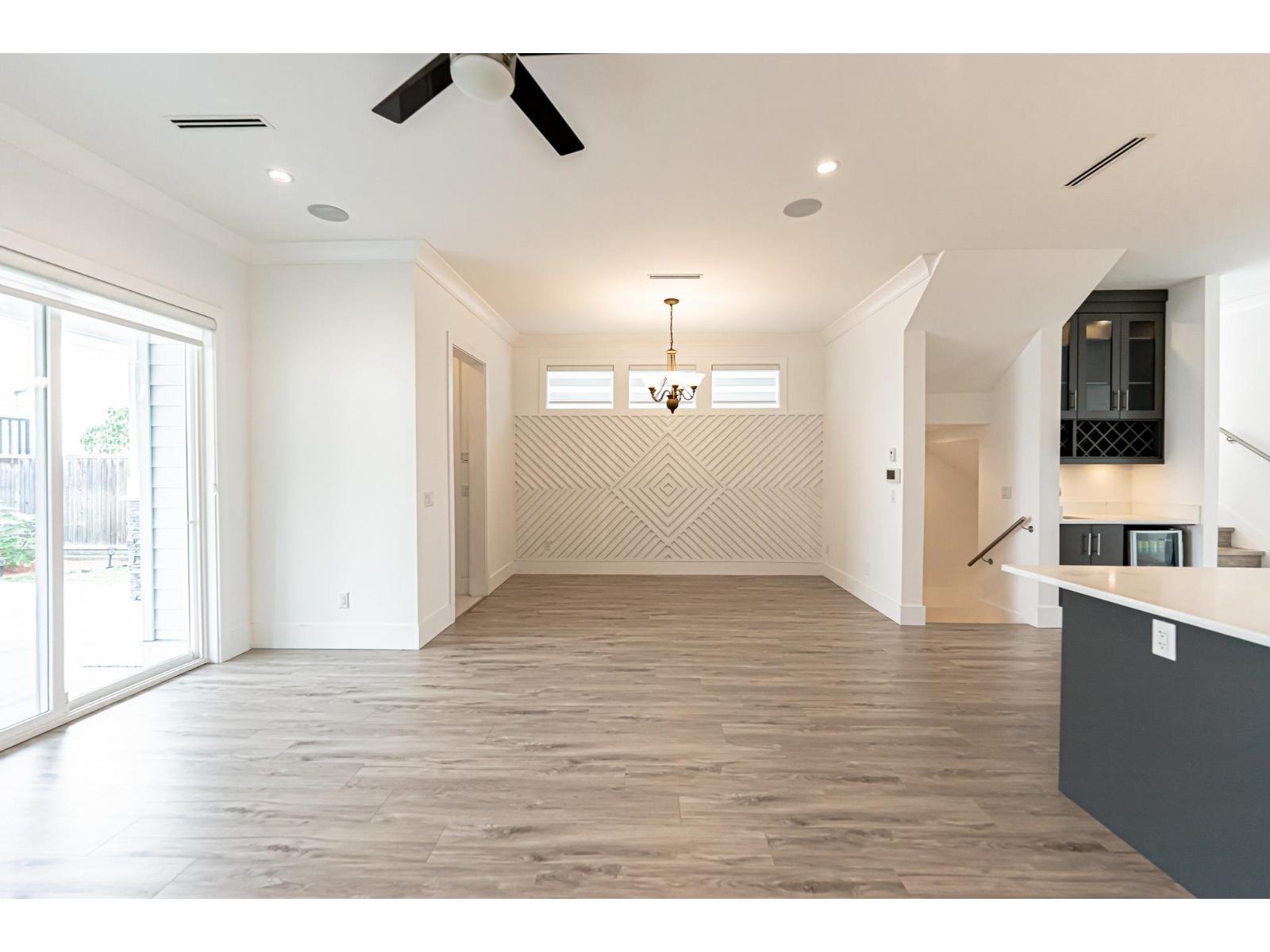 16737 16th Avenue, Surrey, British Columbia  V3Z 0T3 - Photo 8 - R3078640