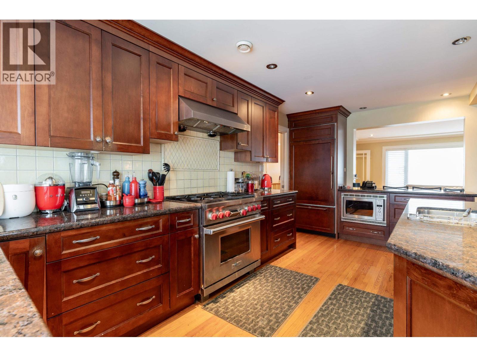 5570 Baillie Street, Vancouver, British Columbia  V5Z 3M8 - Photo 6 - R3078586