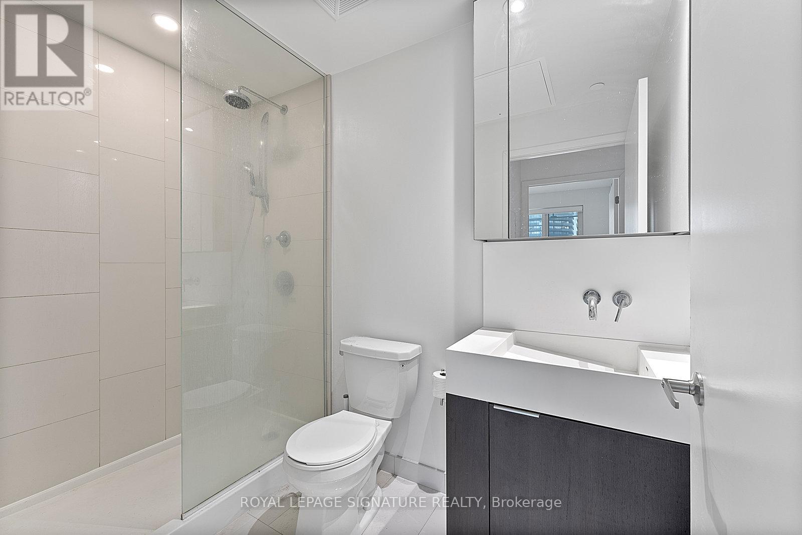 2707 - 15 Lower Jarvis Street, Toronto, Ontario  M5E 1R7 - Photo 13 - C12689454